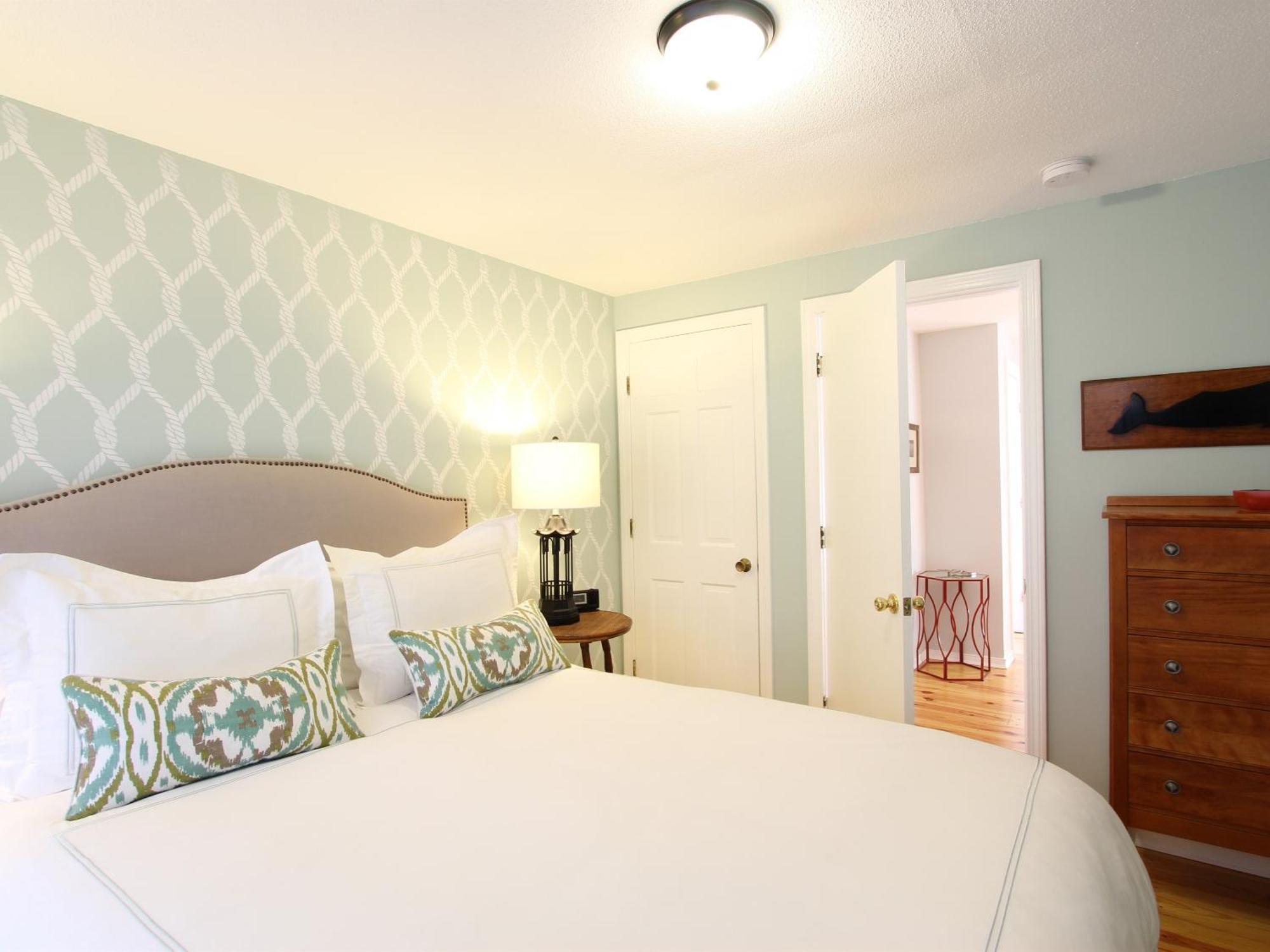 Charles And Charles Mv Bed & Breakfast Vineyard Haven Exterior foto